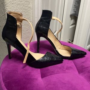 Zara Asymmetrical Pointy Heel